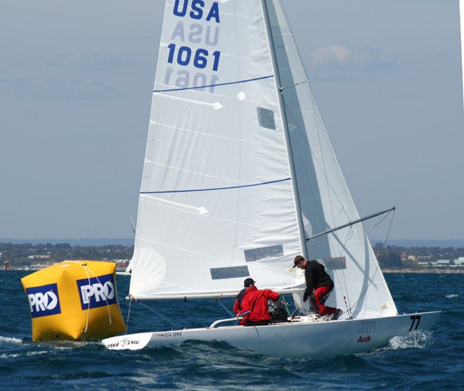 Judd Smith and crew (USA) prepare for the first spinnaker hoist in the 2006 Etchells Worlds © Sail-World.com /AUS http://www.sail-world.com